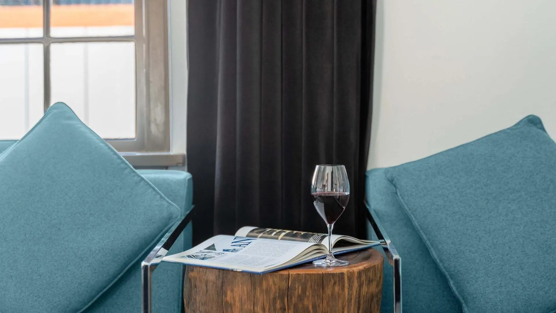 Peppers Gallery Hotel Canberra