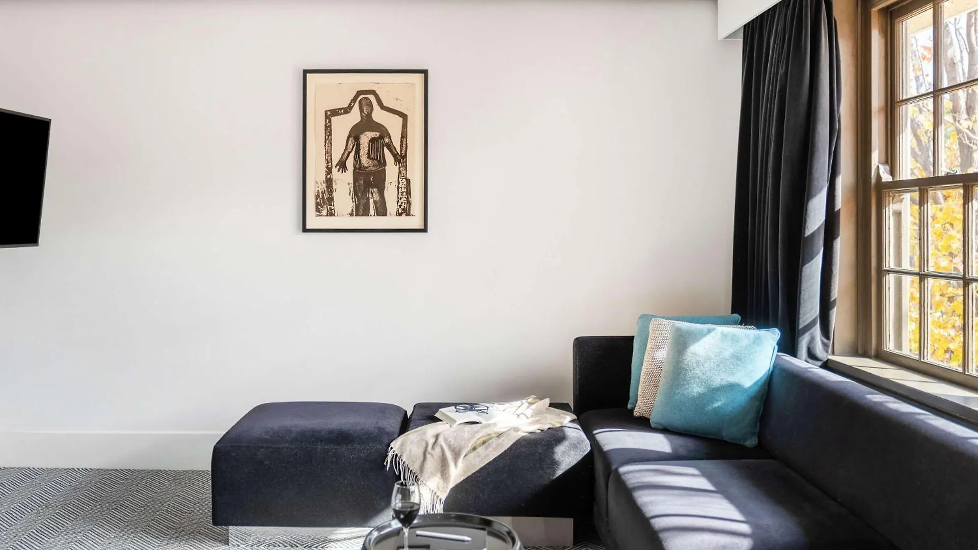 Peppers Gallery Hotel Canberra