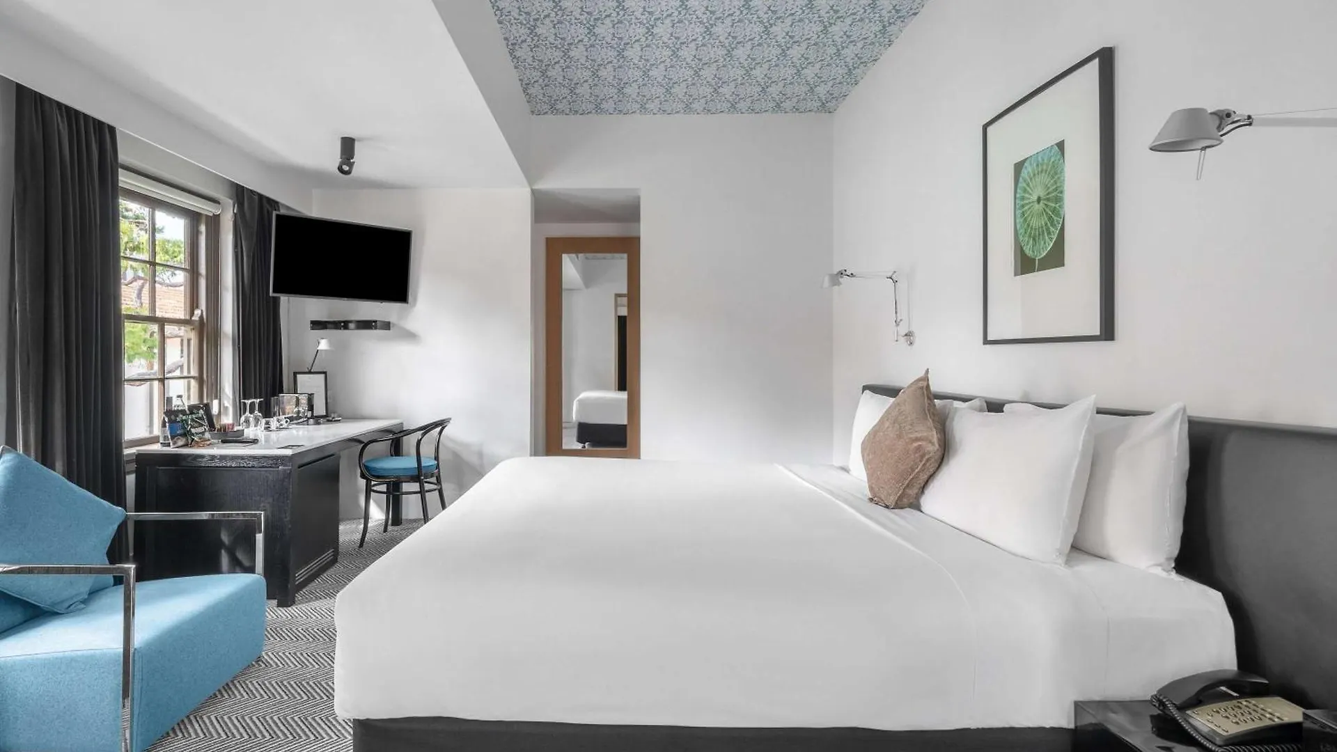 Peppers Gallery Hotel Canberra 4*,  Australia