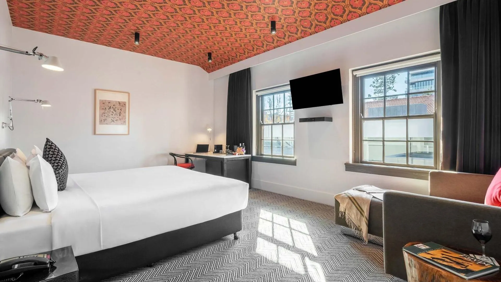 Peppers Gallery Hotel Canberra 4*,  Australia